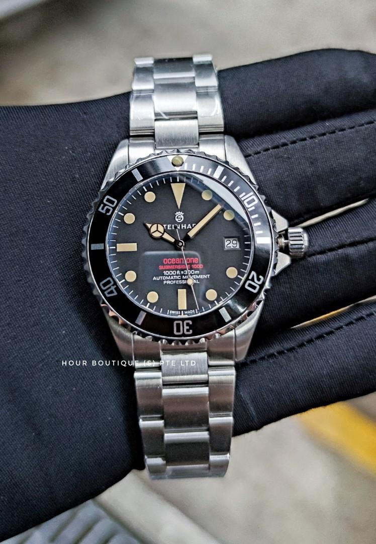 Swiss Made Steinhart Ocean 1 Vintage Red Men's Automatic Divers Watch